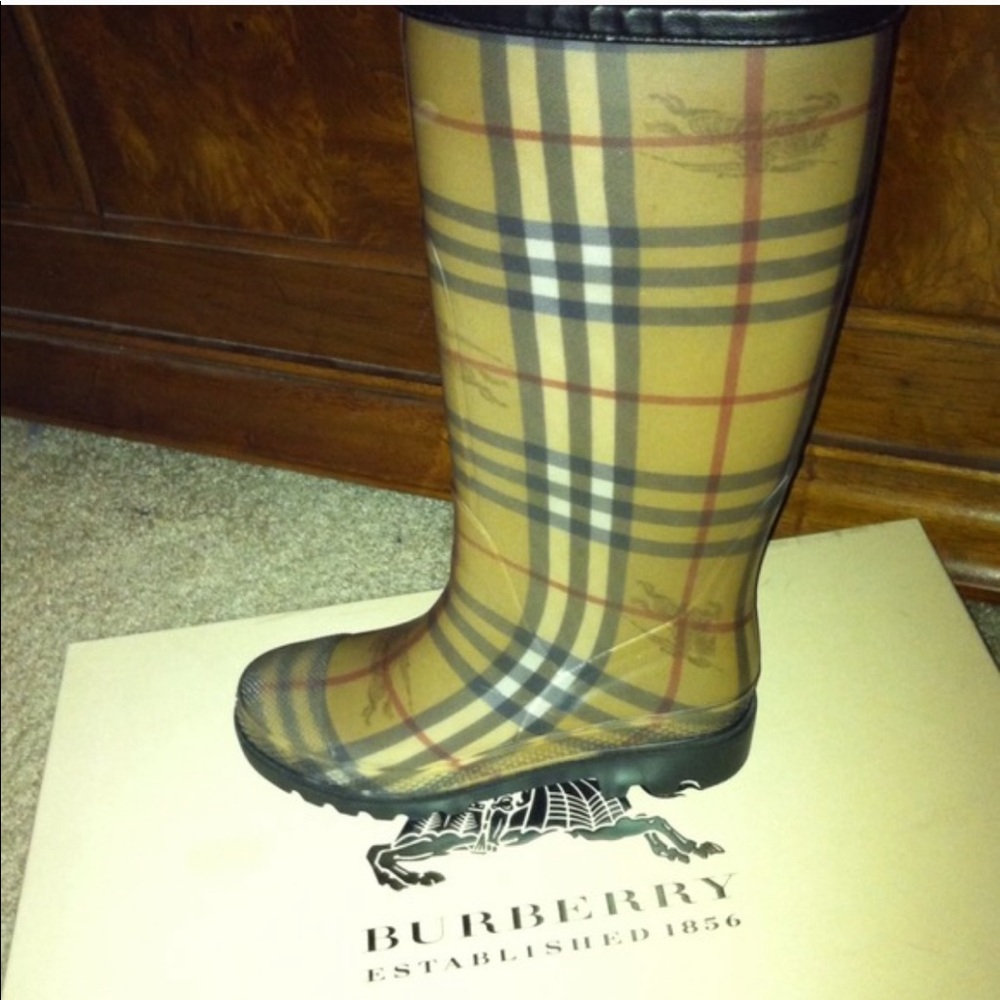 Burberry rain boots